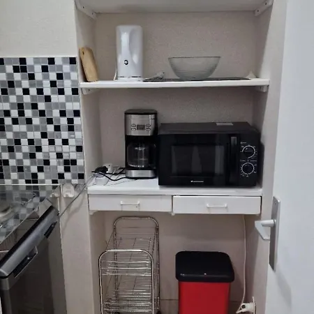 公寓 Getaway For Two Cosy With Balcony 滨海图维列