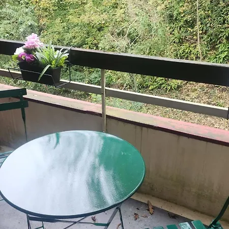 Getaway For Two Cosy With Balcony 公寓 滨海图维列