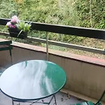 Getaway For Two Cosy With Balcony 아파트 트로우빌쉬메르