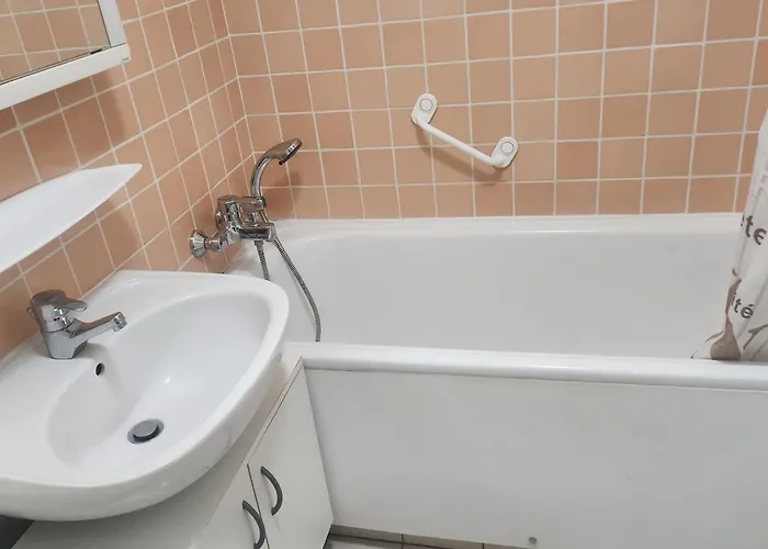 Getaway For Two Cosy With Balcony 公寓